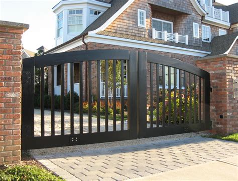 metal gates for front of house|front gate designs for homes.